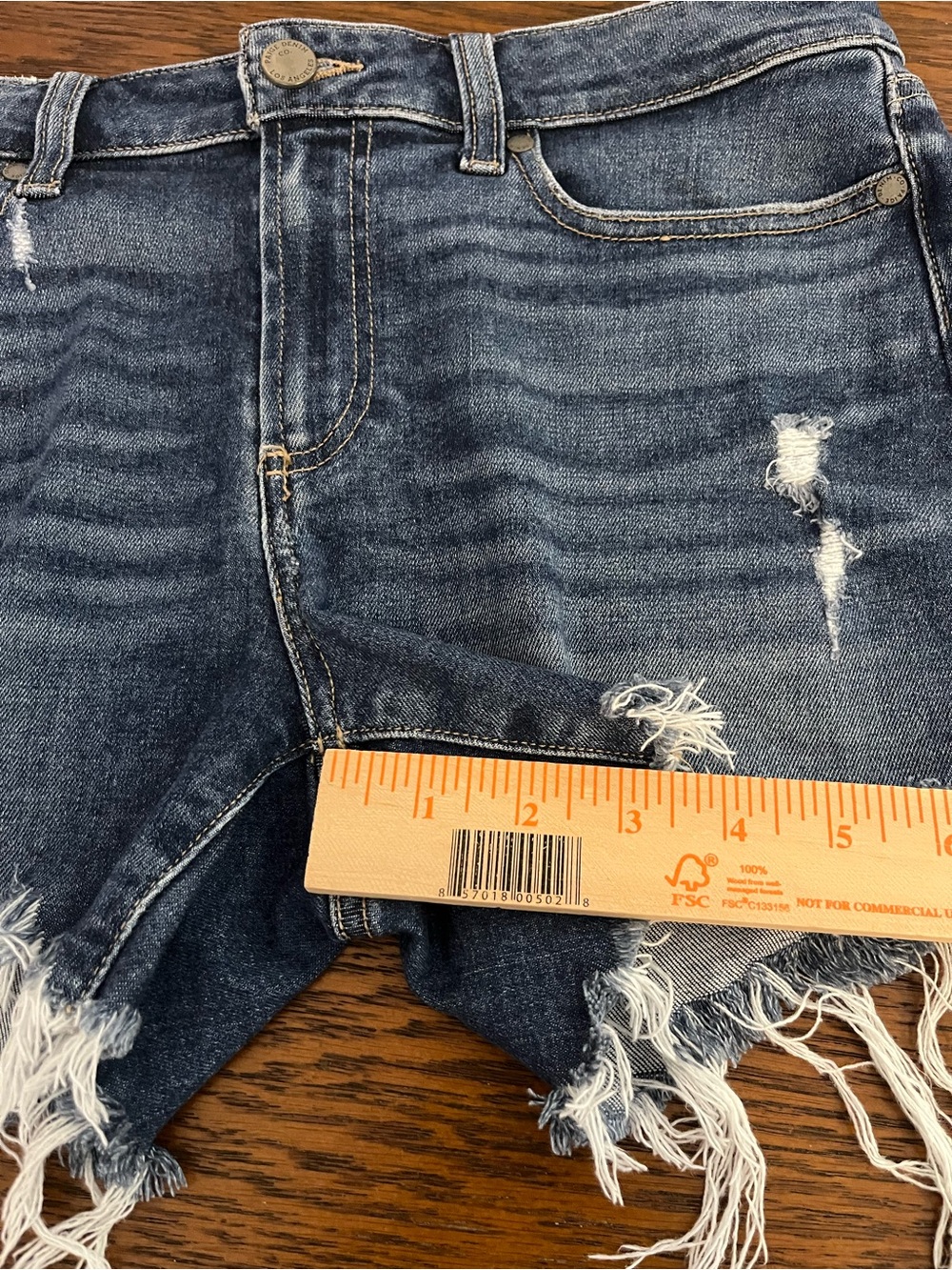 Paige Parker Short Shorts Size 27 Distressed Denim Cutoff Festival Coachella - Picture 12 of 12